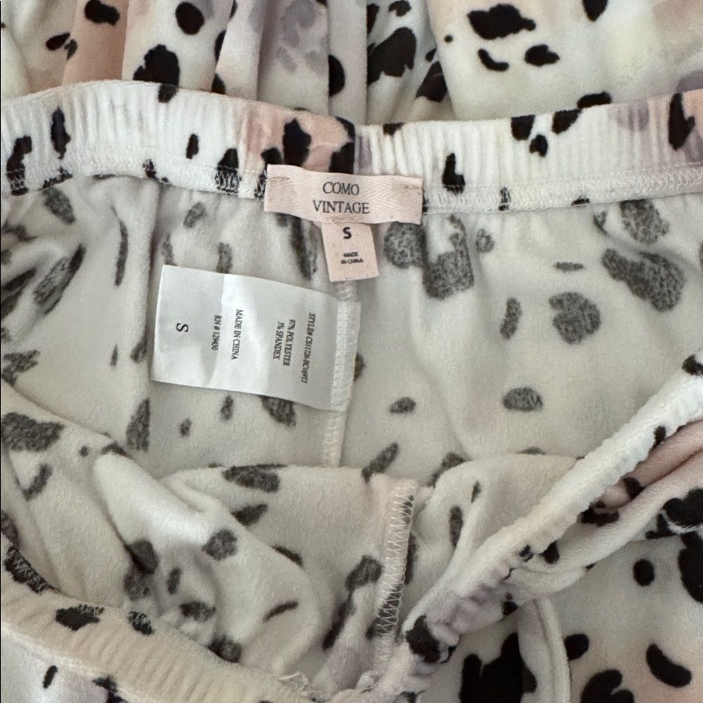 Leopard Velour Pajama Set Women Small 2 Piece Matching Lounge Set Cozy Sleepwear - Picture 3 of 7